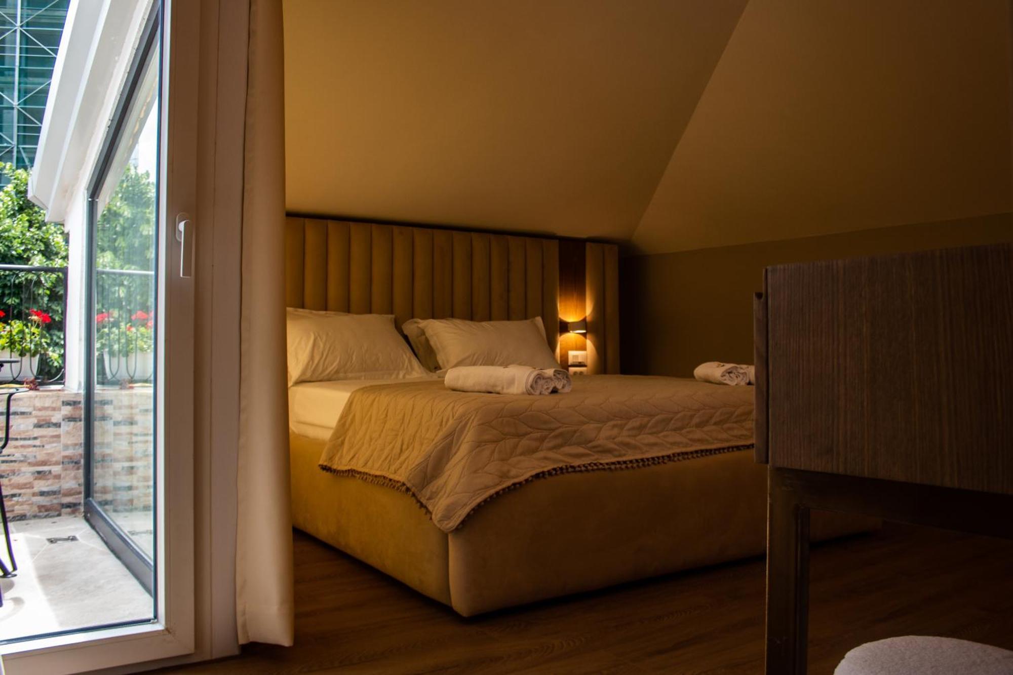 Vila Koja Boutique Hotel Tirana Exterior photo